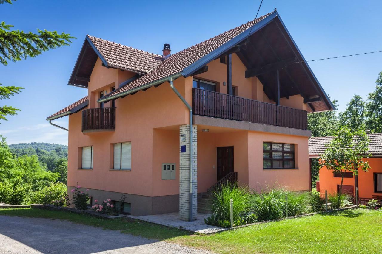 Green Oase Slunj Exterior photo